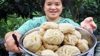 Sister Miao makes meat buns, and the three sisters go into battle together.