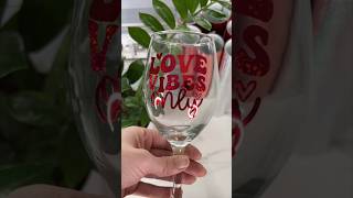 Valentine’s Day Dollar Tree Wine Glasses with Cricut 💖💫🍷💝