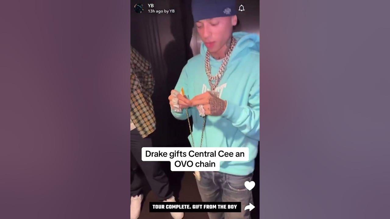 Drake gifts central Cee a chain