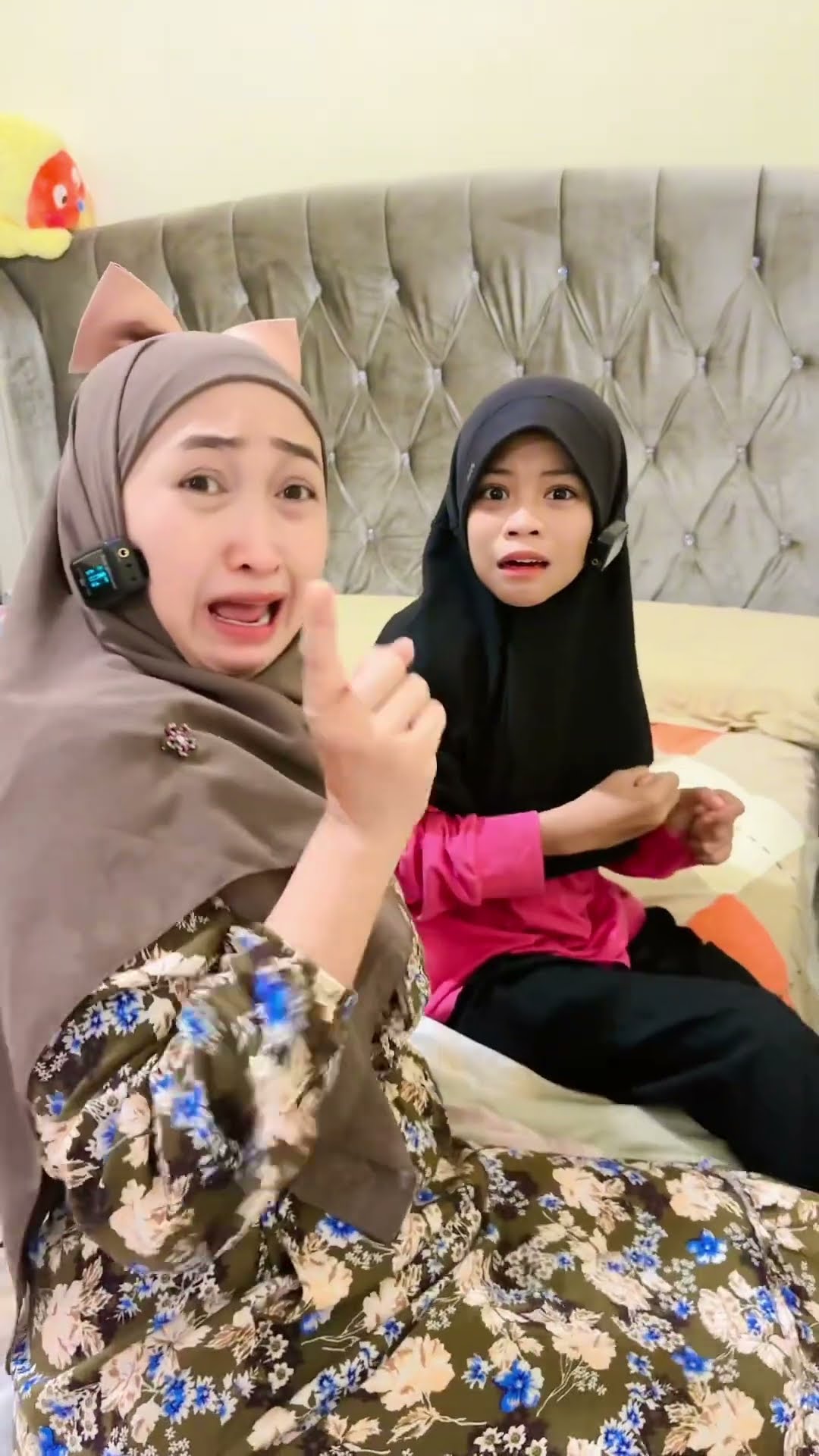 KIRAIN HANTU LABUBU