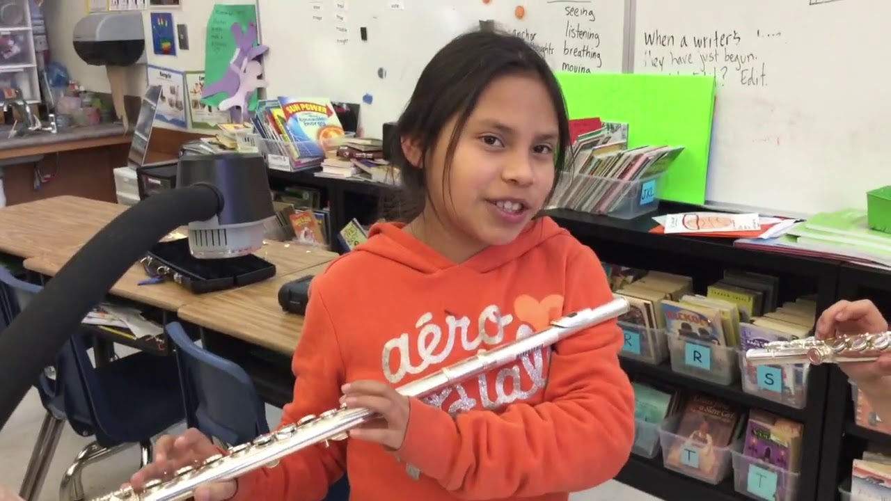 Ms. Boyles Thousand Oaks Flutes - YouTube