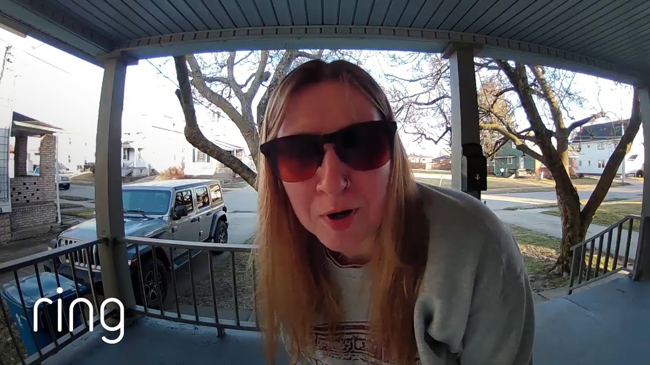 “How Do Farmers Party?” — Woman Tells Dad Jokes Into Doorbell Cam | RingTV