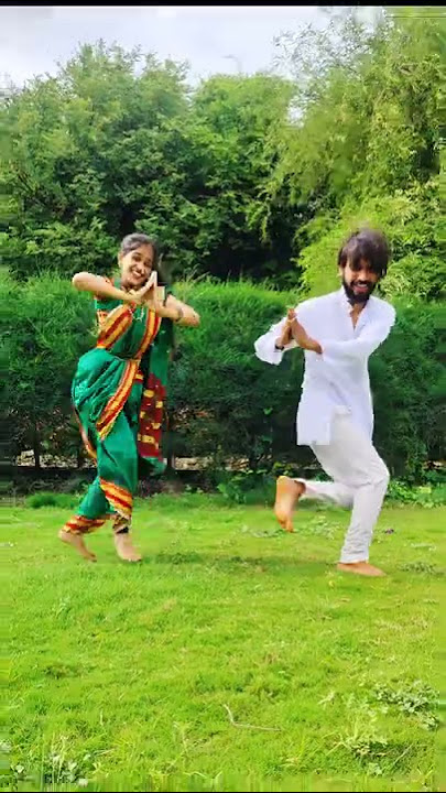 VITHU RAYACHI PANDHARI || DANCE COVER || HIMANSHU X NANDANI ||UNIVERSAL DANCE STUDIO #shortsEkadashi