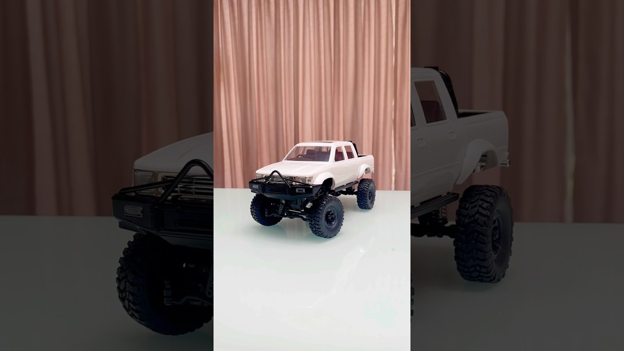 WPL C64-1 Toyota Hilux 4×4 RTR – 1/16 Scale RC Truck