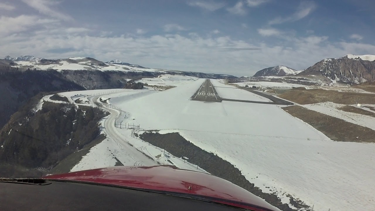 Telluride landing in 182