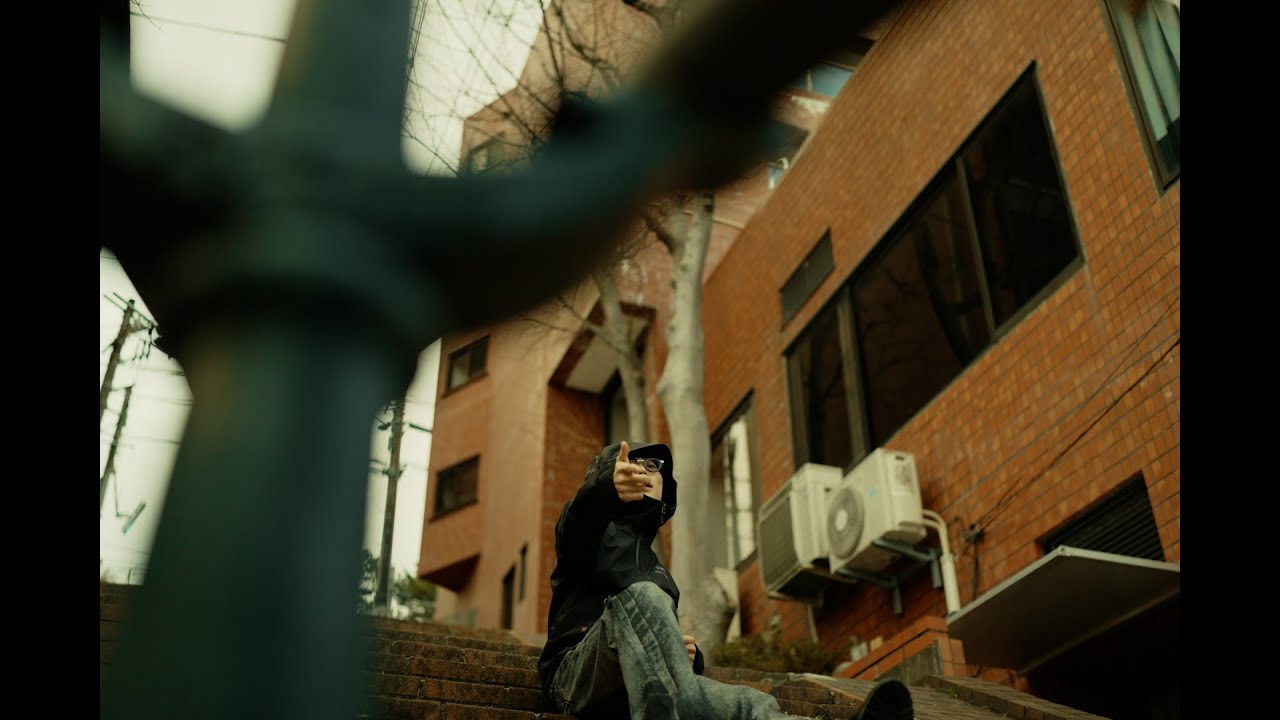 Foolsdayboy - Seesaw (Official Video)