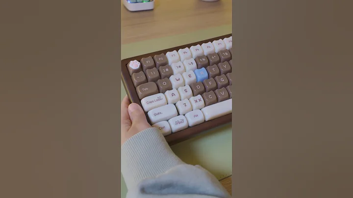 The Womier WD75 wooden keyboard from ​⁠@WomierKeyboard #shortvideo #vlog #keyboard