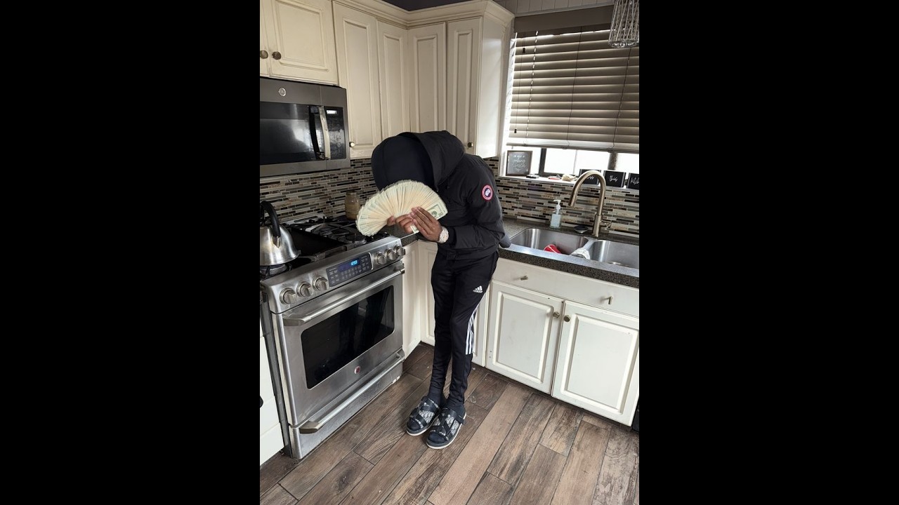 [FREE] Chuckyy x Lil Noonie Sample Type Beat 