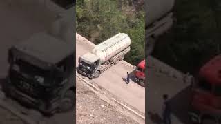 INSANE GOD LEVEL DRIVERS. MUST WATCH IN YOUR LIFE.