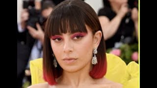 Charlie XCX Arrives to the Met Gala 2019 in New York