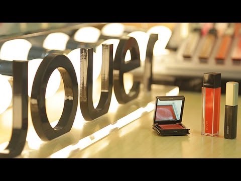 Video: Der Beauty-Look In Der Präsentation Von Kate Spade