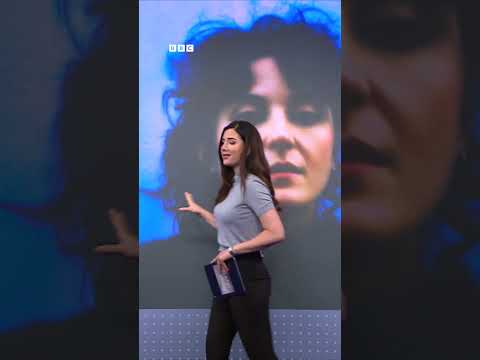 مغنية فرنسية تعرّضت للتحرش على المسرح وتُعبر عن احتجاجها