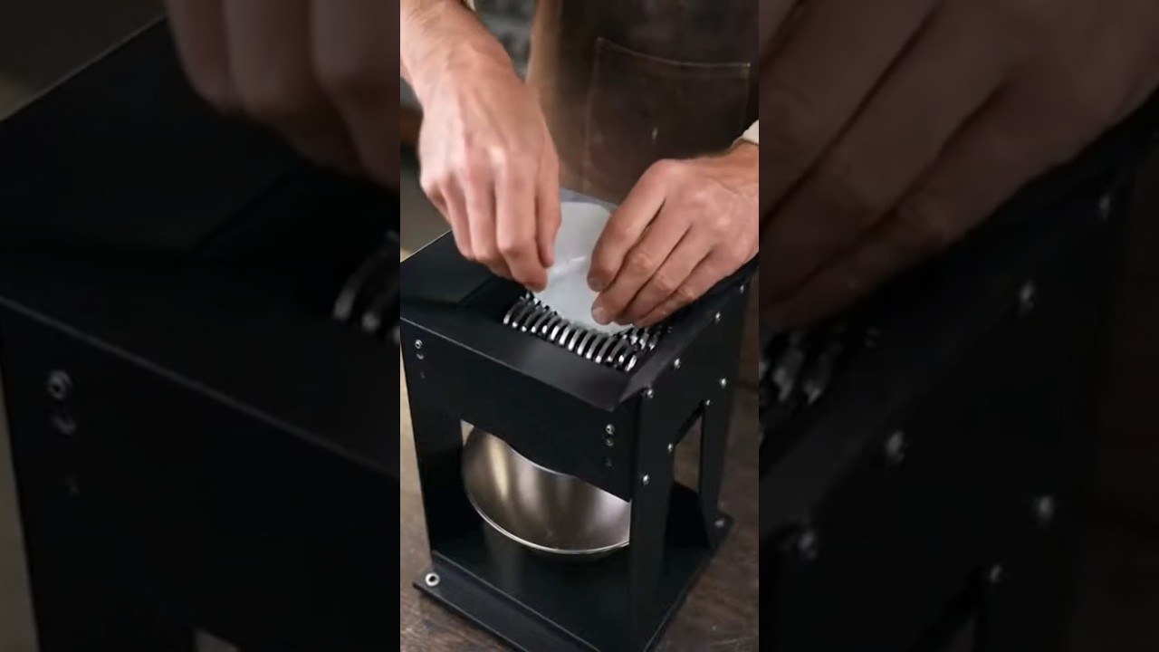 Turning a Plastic Container Into a Phone Stand #shorts #recycle #3dprinting #satisfying #diy