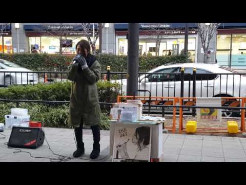 20170121 Ellie 梅田ストリート