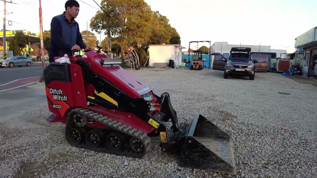Ditch witch sk 600 디치위치 미니스키로더