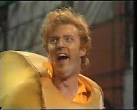 Andr van Duin - De bananesketch