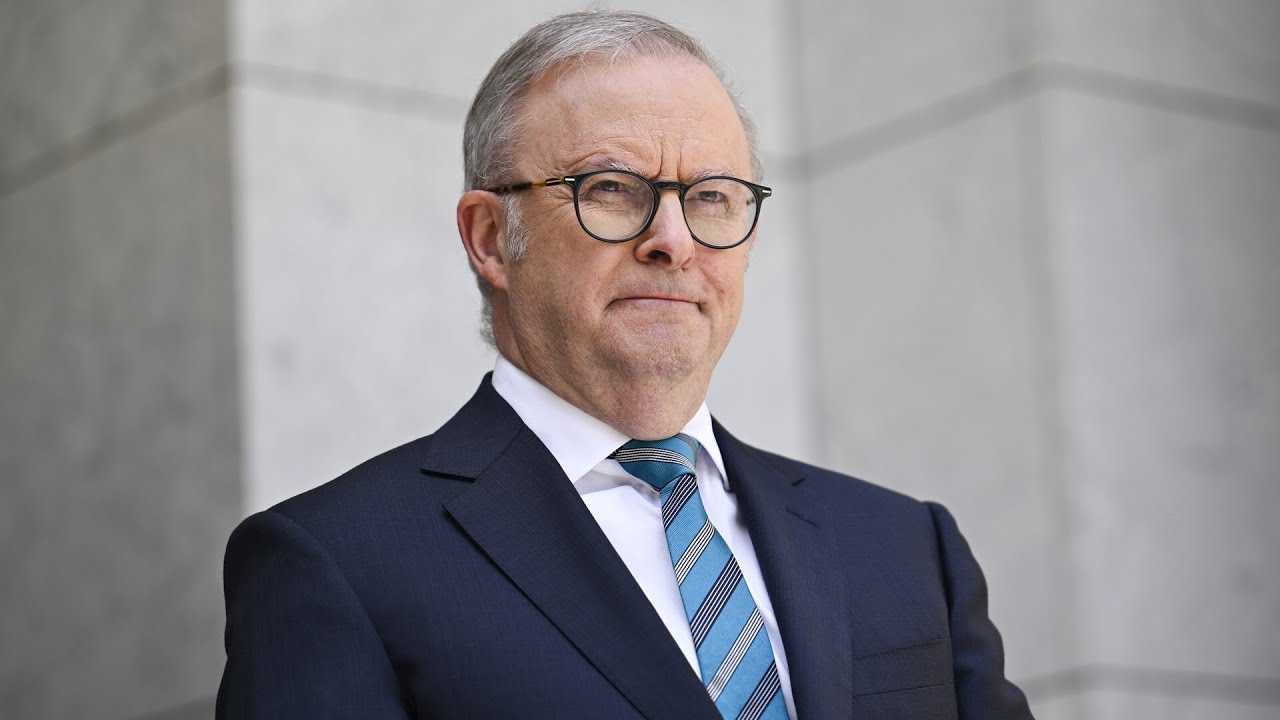 ‘Doesn’t suffer the consequences’: Albanese ‘not bothered’ by fuel price recovery