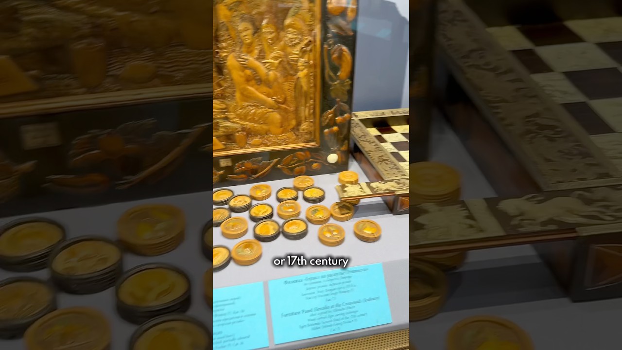 I found a 17th century Backgammon board!              