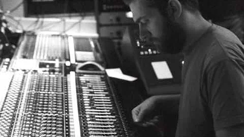 Dominoes - Dominoes