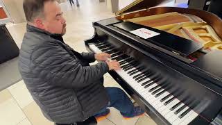 Barroco by Bebu Silvetti  as performed by Raul Di Blasio.