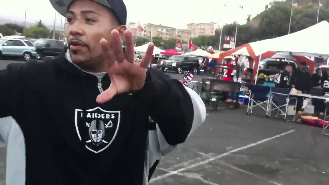 Raider Ralph tailgating at candlestick park battle of the YouTube