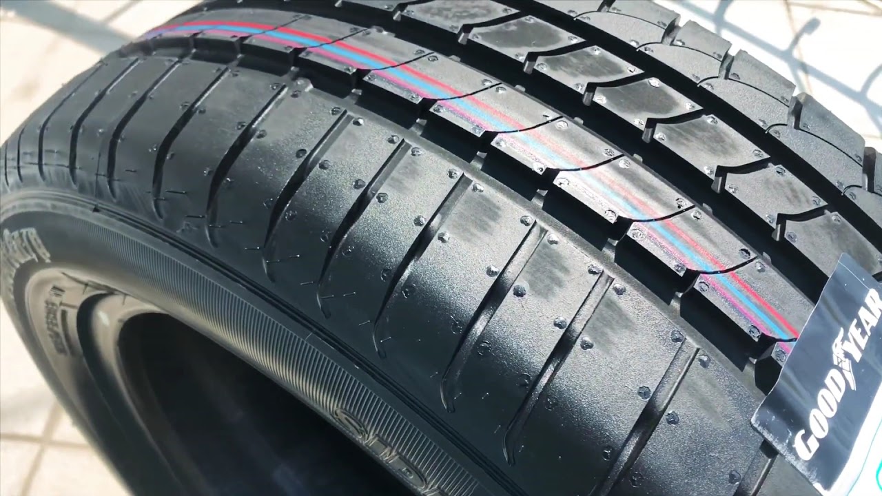 Шины гудиер отзывы. 225/55/17 Goodyear efficient Grip Performance w101. Super Grip Pro шины. Шины Гудиер РАН Флат ефициент грип. Stress Wolf Grip покрышка.