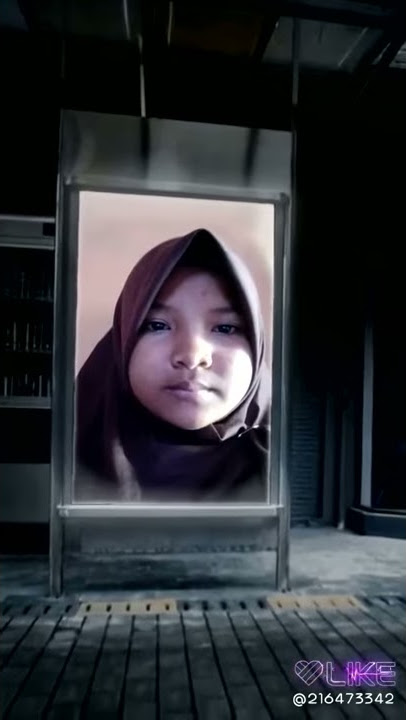 Putri nia ramadani