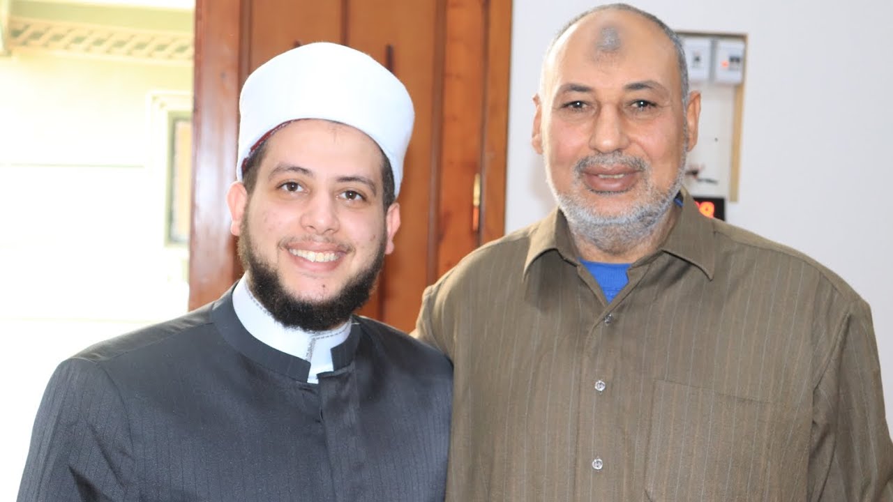 الشيخ اكمل عبد الله مشاء الله يبدع ويتالق في مسجد فقيد الشباب عبد الله محمد فوزي/الجمعه/2022/12/9🤔🤔