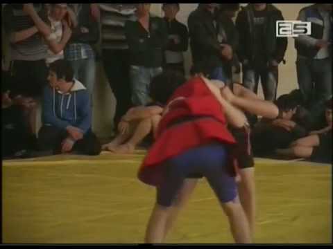 ბათუმის სპორტსკოლამ ქართულ ჭიდაობაში ვლადიმერ მახარაძის სახელობის ტურნირს უმასპინძლა