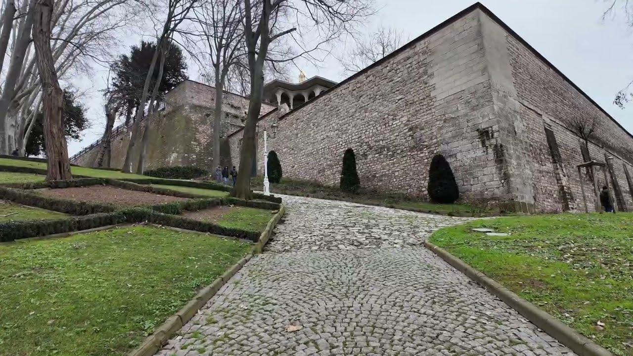 Gülhane Park: A day in the Life of Istanbul's Green Heart (4K)