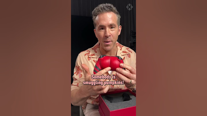 Ryan Reynolds & Hugh Jackman FEEL the Xbox cheeky controllers! #deadpool #wolverine #xbox #unboxing