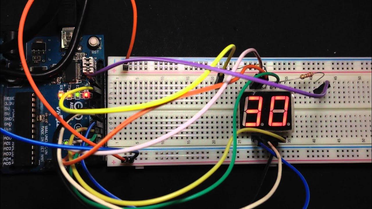 Dual 7-segments with Arduino - YouTube