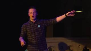 UofG Science Slam IV - Combining Evolutionary Computation and Experimental Aerodynamics by Shaun