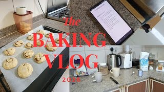 I Tried Baking With My Friends For The First Time... Dear Elaine