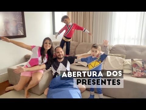 DIA DE ABRIR OS PRESENTES