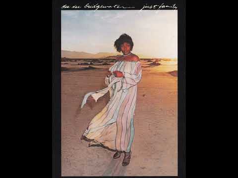 Putar Melody Maker - Dee Dee Bridgewater