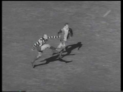 Collingwood V's St.Kilda Victoria Park 1960 - YouTube