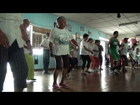 Mayores actividad aerobica para adultos