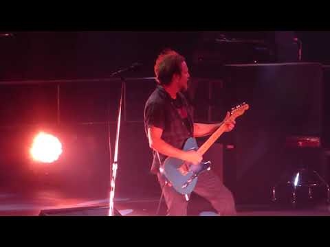 Pearl Jam - Love Boat Captain / Can&#039;t Deny Me - London O2 Arena 18th June 2018