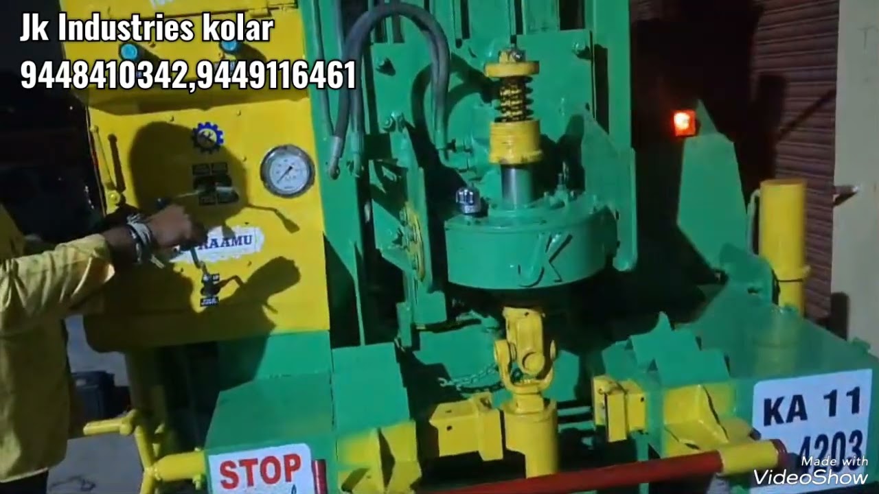 Bore Well  Pipe Lifting Machine Full Hydraulic 2500 Feet Capacity.......     ........