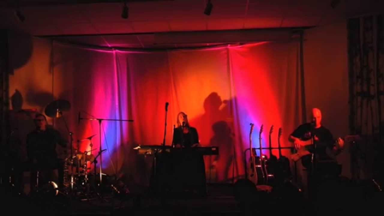 Jeanine Noyes, Willi Platzer, Martin Moro "Long way home"