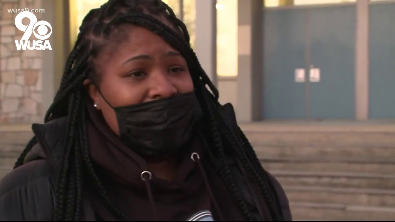 A mother grieves after her 15-year-old boy was killed in Southeast DC ...