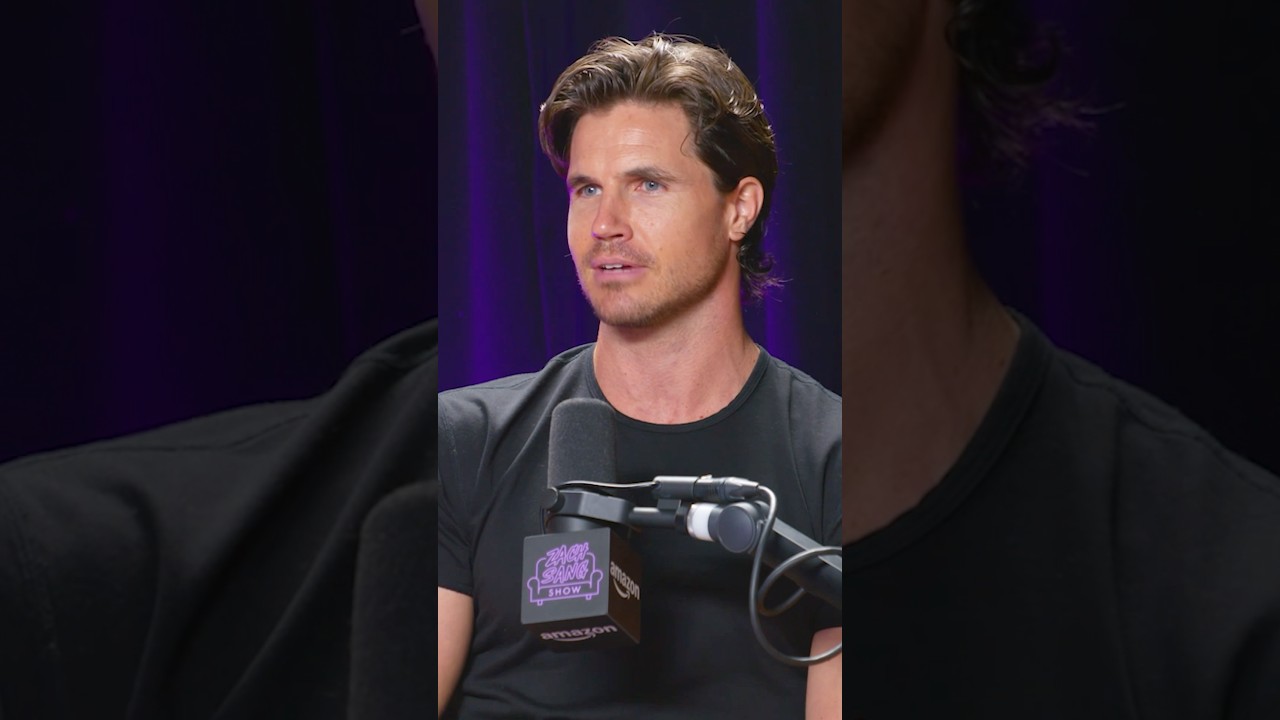 What is Robbie Amell best known for?