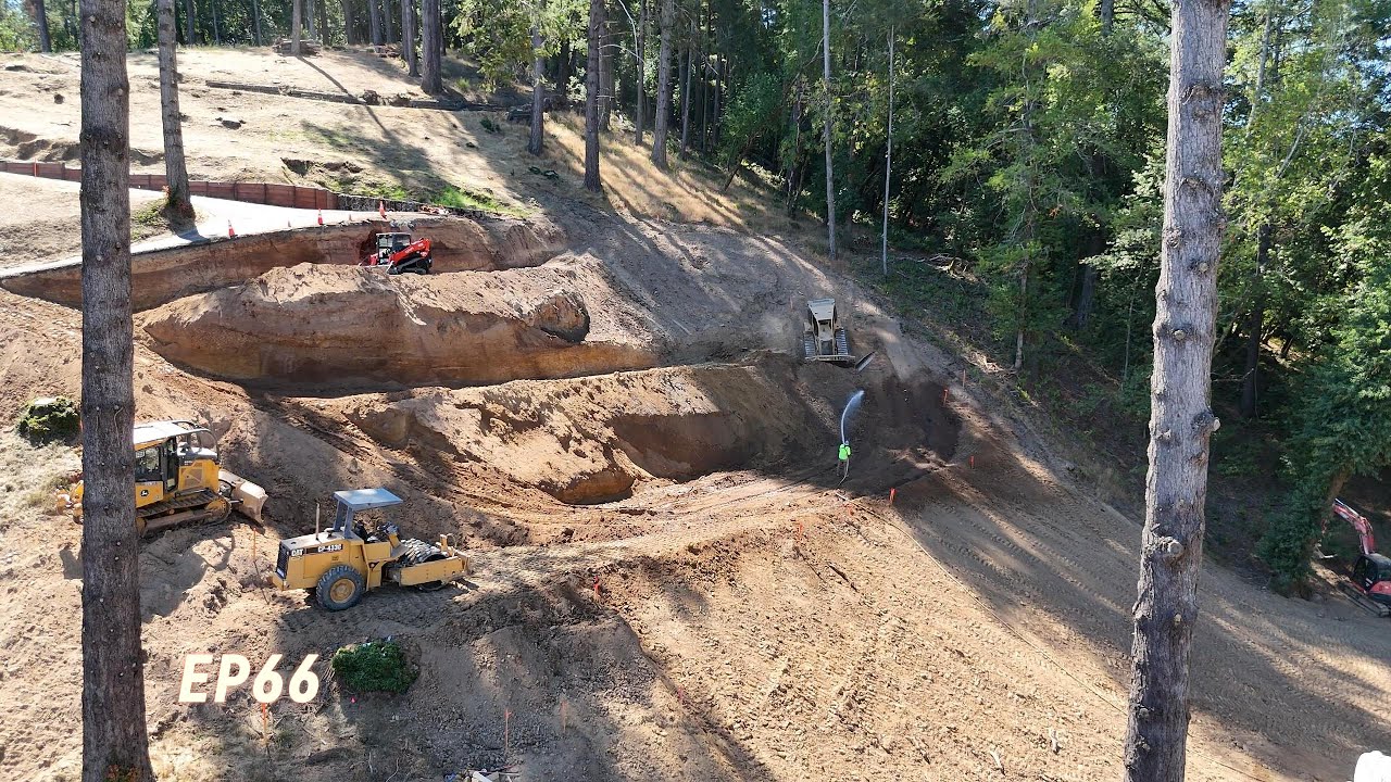 Ремонт оползней / Стабилизация склонов (часть вторая). Установка ступенчатых и подземных дренажны...
