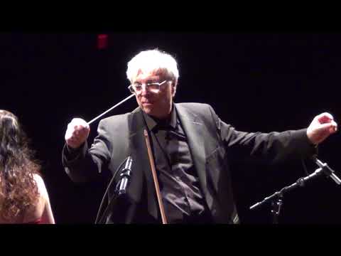 Puccini: Alan Aurelia Conducts Musetta's Waltz