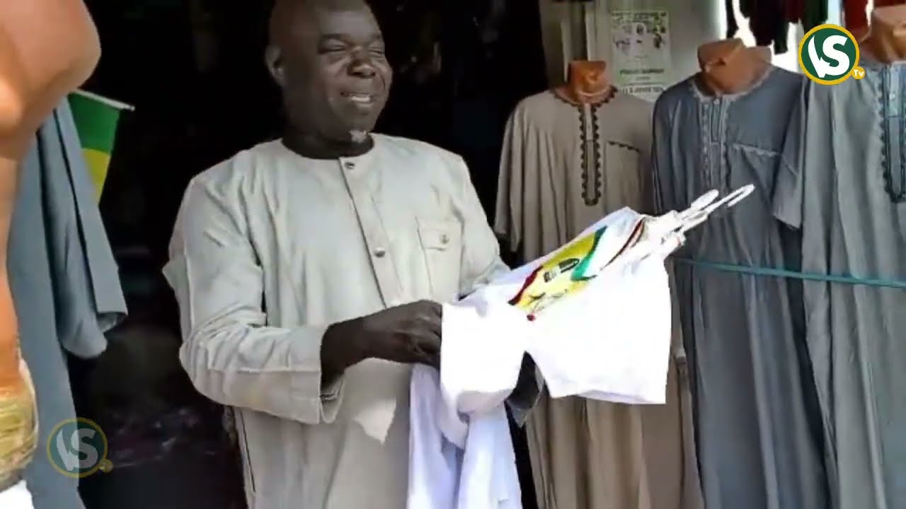 Le Sénégal en finale: les vendeurs de maillots à Kolda se frottent bien les mains