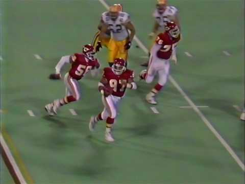 1993: Joe Montana sidelined? Brett Favre leads the Chiefs to victory with 6 Packers turnovers on MNF