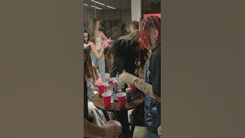 Sua Preferida com WIU e Kevin O Chris disponível agora em todas as plataformas de áudio.