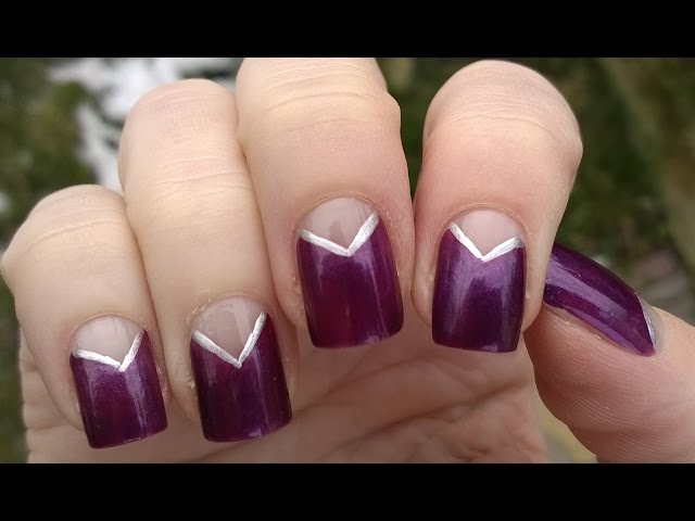 Simple Nail Art- Bows! - Violet LeBeaux - Tales of an Ingenue