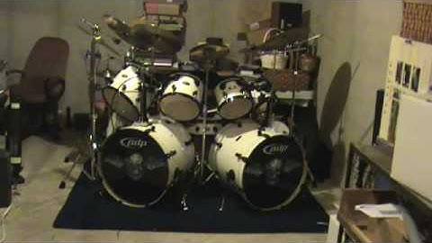 My Drum set, a PDP 805 Series The Rev replica kit.